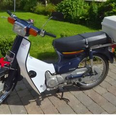 2002 Honda Cub 90