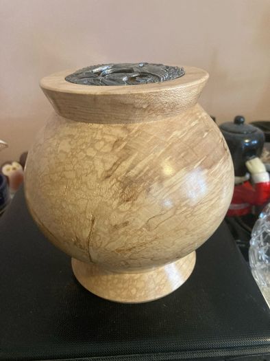hand craved Donegal vase free postage