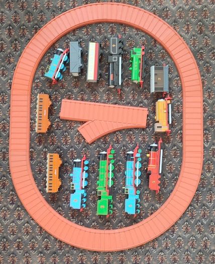 Thomas the tank engine train set