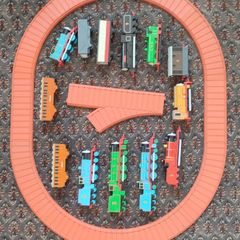 Thomas the tank engine train set
