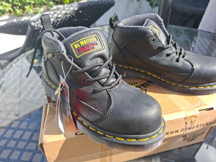 Dr Martens 'Airwair' Work Boots UK 3 - BRAND NEW IN BOX