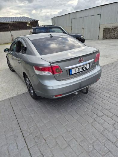 2010 Toyota Avensis
