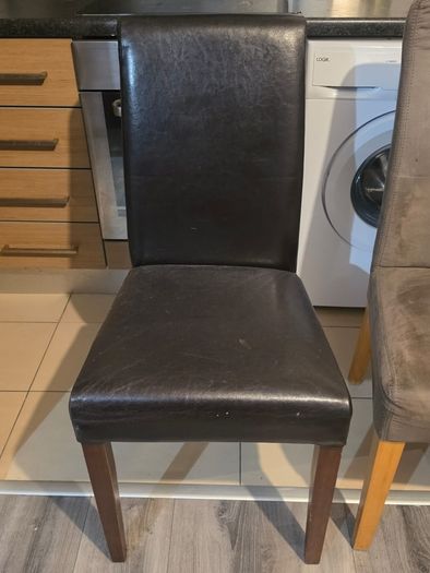 4x Chairs