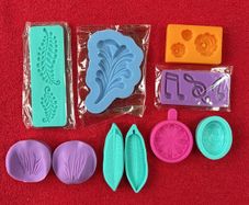 cake decorating tools