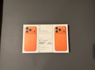 iphone 17 pro 512GB (HUGE STORAGE) IRISH STOCK (Orange /Silver /Blue)Free Screen Protector and Phone Cover Brand New Sealed 1 year Apple Warranty RECEIPT