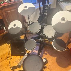 Roland TD1K electric drum kit