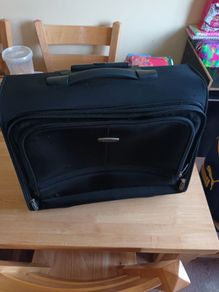 Deluxery Travel Suitcase For Sale