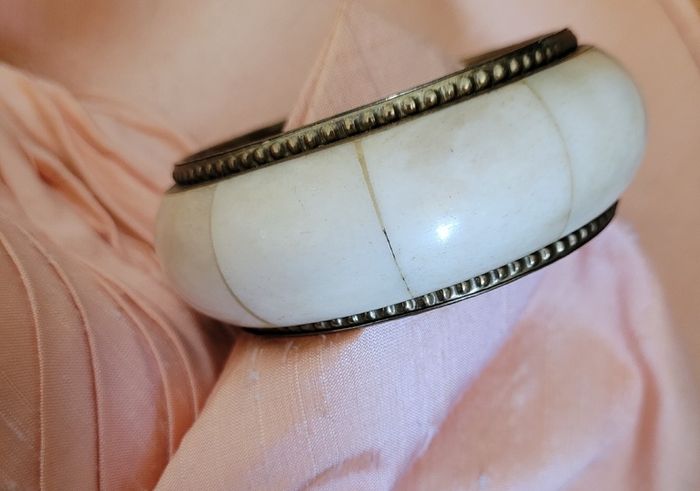 Vintage brass & horn braclet