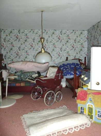 Doll house