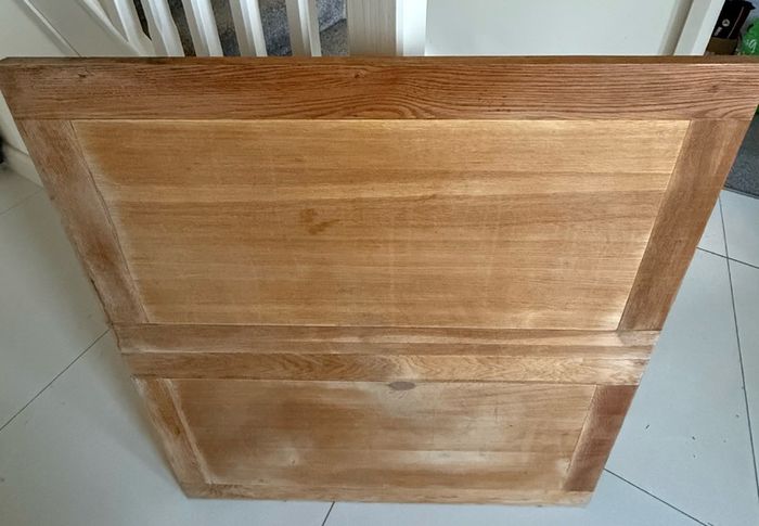 Fold out table