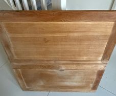 Fold out table