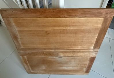 Fold out table