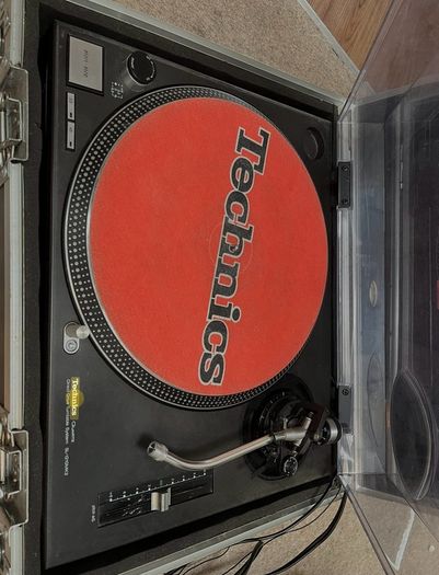 Technics SL-1210MK2
