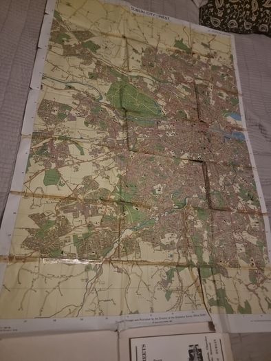 Vintage Ordinance Survey map of Dublin city(1984)