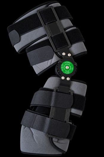 Adjustable ROM Knee Brace