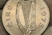Ireland 1975 Big 10p Ten Pence Coin Beautiful Uncirculated Lustrous