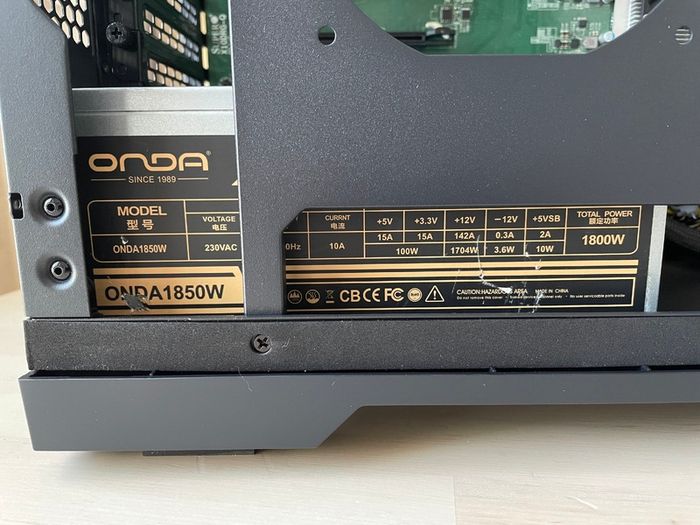 High Performance Server Chassis (Ready for GPUs & HDDs)