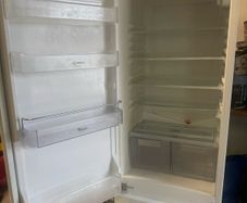 whirlpool integrated fridge freezer