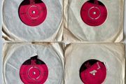 4 Donovan Singles