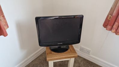 Samsung Tv and/or stand