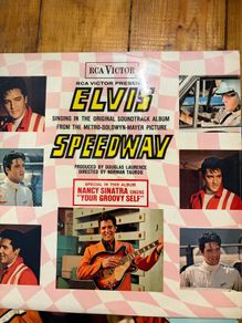 Elvis vinyl bundle