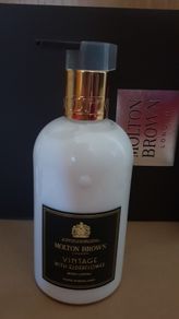New Molton Brown Body Lotion 300ml