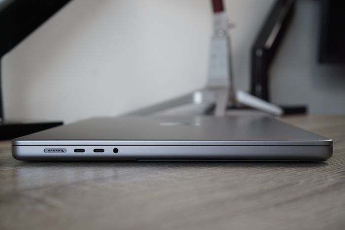 MacBook Pro 16 M1 Max 2021 | 32GB | 512GB | Like New, 100% Battery