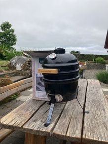 Mini Kamado Bbq