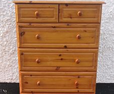 Chest of drawers