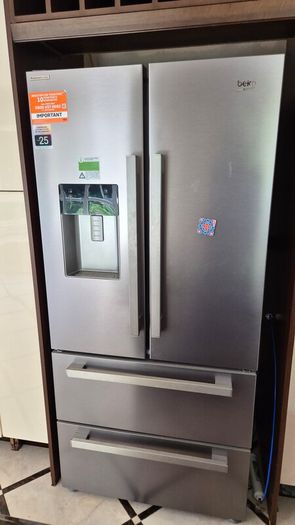 American fridge freezer