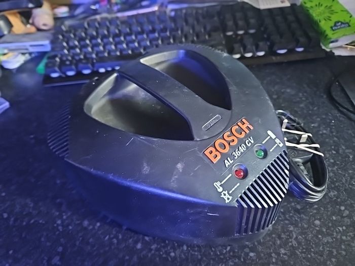 Bosh Charger