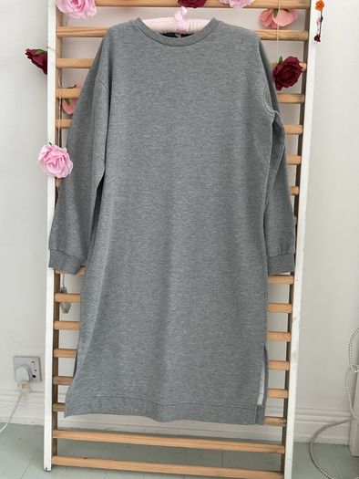 dress freequent brand size small grey sweatshirt dress with side slits