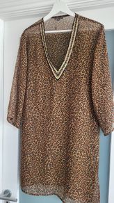 Inspired leopard print beachwear tunic  Sz L /XL (Fit 12-14 UK)