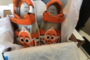 Clarks Finding Nemo baby sandals 5.5G Eur22