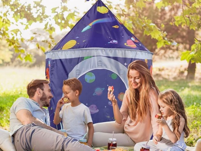 Kids Play Tent, Space Tent Children's Pop Up Tent Prince Castle House Palace Tent Game Tent with Carry Bag Portable Toy Christmas Birthday Gifts for Boys Girls Toddlers Indoor and Outdoor Plays (FREE POSTAGE)
