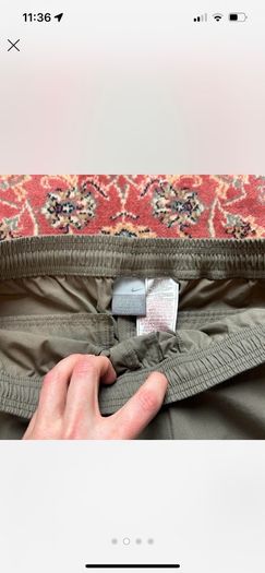 Vintage mens Nike Cargo Trousers Khaki