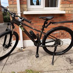 Giant LIV Mountain Bike + FREE Saris Car Bike Rack
