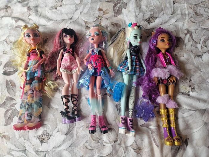 monster high bundle