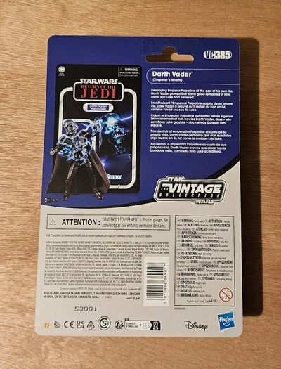 Star Wars Darth Vader 3.75 " Scale New & Unopened