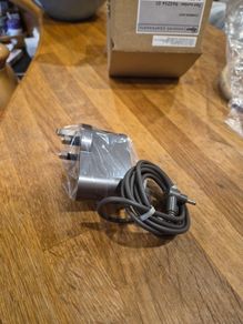 Charger for Dyson Micro 1.5kg (SV21, SV33), Omni-Glide and Omni-Glide + (SV19) Vacuum Cleaners and the Wash G1 Hard floor cleaner (WR01)