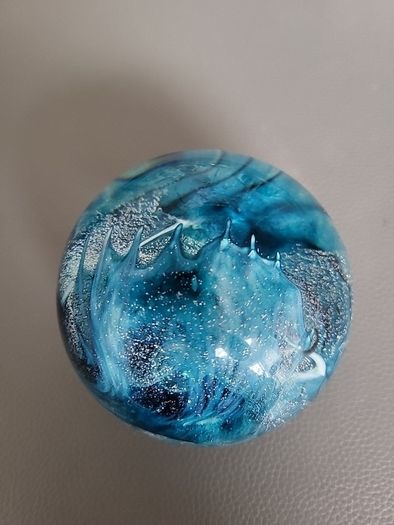 Crystal ball crested wave