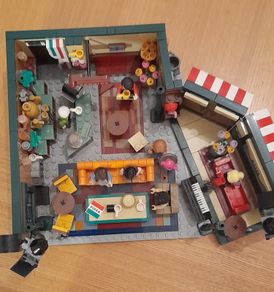 friends lego cafe central perk