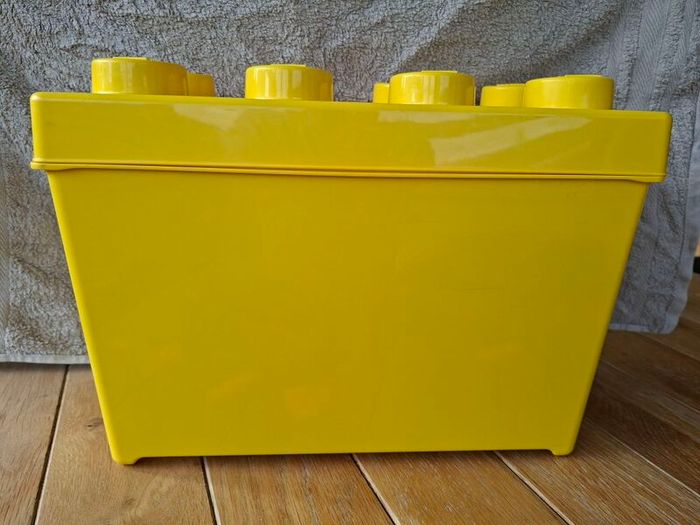 Lego Mixed Box - storage box included