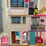 Barbie Dream House Image 4