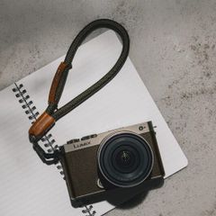 Lumix S9 Titanium Gold Edition