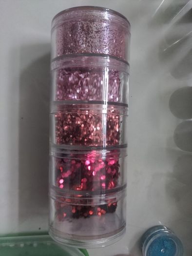 Glitter