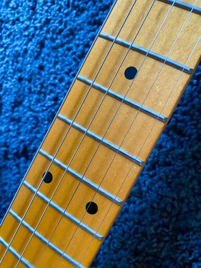 SX Custom Vintage Series Strat + Extras