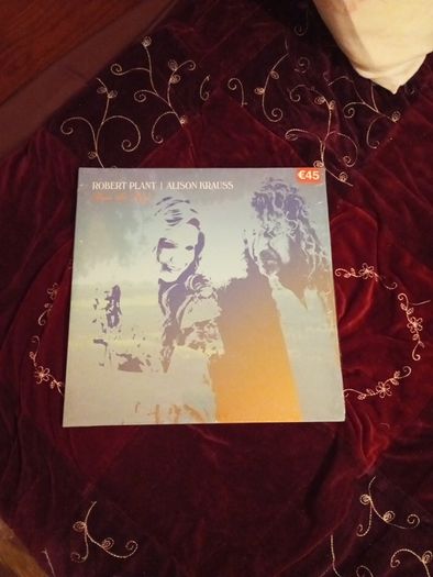 Lp Robert Plant And Alison Krauss Raised The Roof Double Lp Yellow Vinyl Brand New