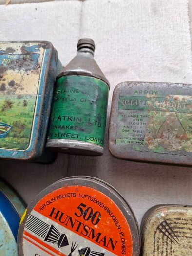 A Job Lot Of 9x  Vintage Tins Big & Small Tins All Vintage