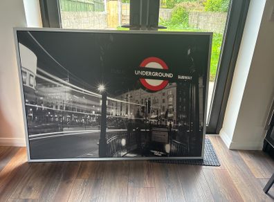 Large London frames picture